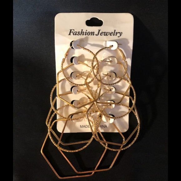 New 18 pair golden fashion earrings - Picture 3 of 5